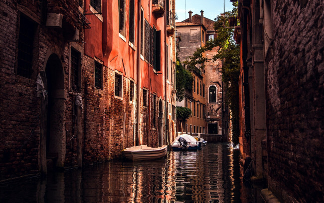 Обои картинки фото города, венеция , италия, канал, лодки, дома