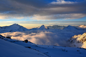 Картинка природа горы облака снег
