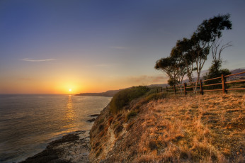 Картинка природа восходы закаты солнце изгородь поле океан