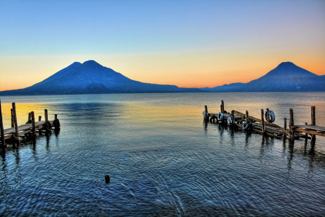 Обои картинки фото вулканическое, озеро, volcan, san, pedro, гватемала, природа, реки, озера, вулкан, горы