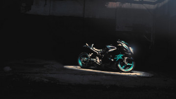 Картинка мотоциклы suzuki moto