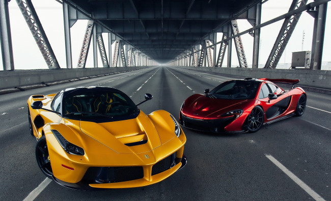 Обои картинки фото ferrari laferrari and mclaren p1, автомобили, разные вместе, мост, спорткары