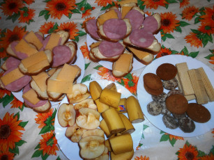 Картинка еда бутерброды +гамбургеры +канапе яблоки бананы печенье вафли хлеб колбаса сыр