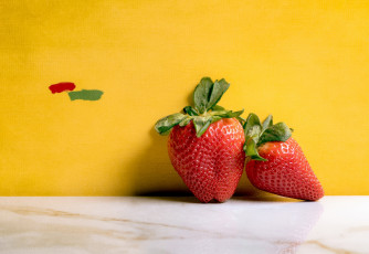 Картинка еда клубника +земляника ягоды фон