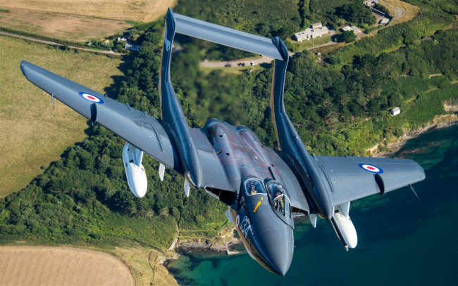 Обои картинки фото de havilland dh 110 sea vixen, авиация, боевые самолёты, вмс, великобритании, боевой, самолет, британский, истребитель