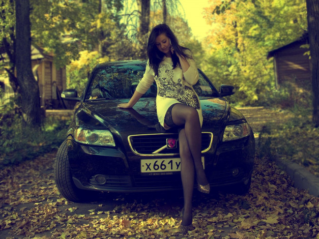 Обои картинки фото volvo, автомобили, авто, девушками, девушка