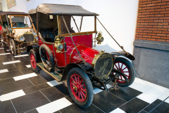 Картинка spyker+7-hp+two-seater+1912 автомобили выставки+и+уличные+фото история ретро автошоу выставка