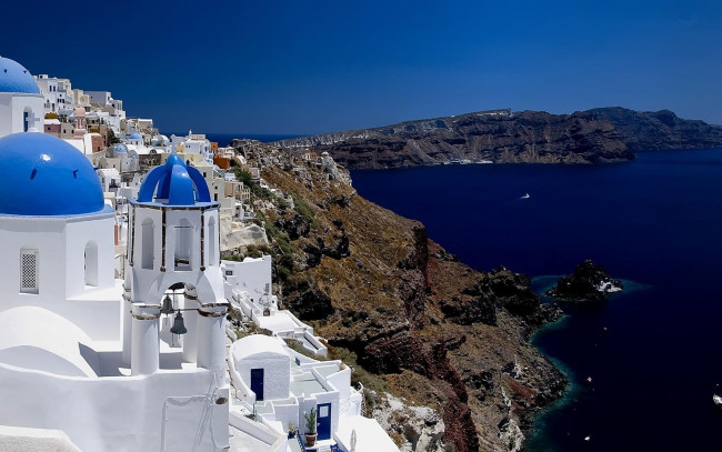 Обои картинки фото города, санторини , греция, остров, скалы, дома, здания, храм, море