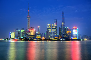 Картинка города шанхай+ китай огни шанхай ночь зеркало shanghai world financial center tower oriental pearl хуанпу ривер отражение