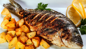 Картинка еда рыбные+блюда +с+морепродуктами картофель рыба лимон