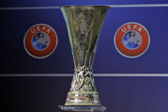 Картинка uefa+trophy спорт футбол uefa trophy трофей