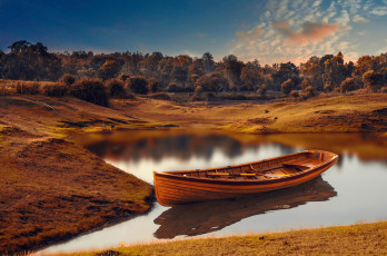 Картинка корабли лодки +шлюпки лес река