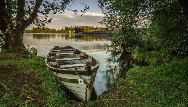 Обои картинки фото корабли, лодки,  шлюпки, лес, река, лодка