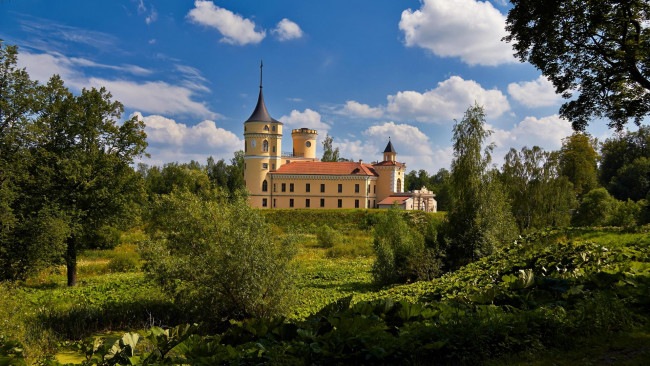 Обои картинки фото города, санкт-петербург,  петергоф , россия, castle, mariental, saint-petersburg, pavlovsk, park