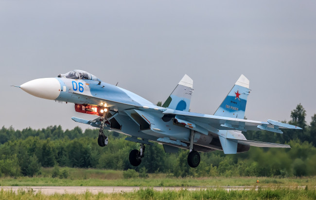 Обои картинки фото su-27, авиация, боевые самолёты, истребитель