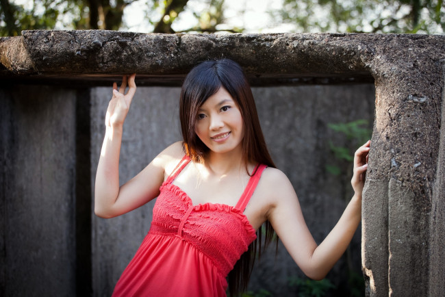 Обои картинки фото -Unsort Азиатки, девушки, unsort, азиатки, красное, платье, брюнетка