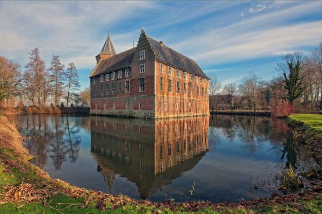 Обои картинки фото dussen castle, города, замки нидерландов, замок