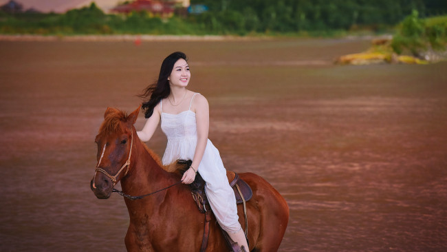 Обои картинки фото девушки, -unsort , азиатки, лошадь, девушка