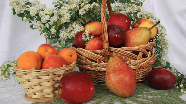 Обои картинки фото еда, фрукты,  ягоды, груши, яблоки, абрикосы