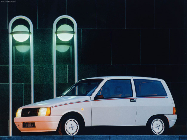 Обои картинки фото lancia, y10, 1986, автомобили