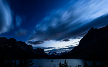 Картинка saint mary lake glacier national park природа реки озера озеро горы ночь