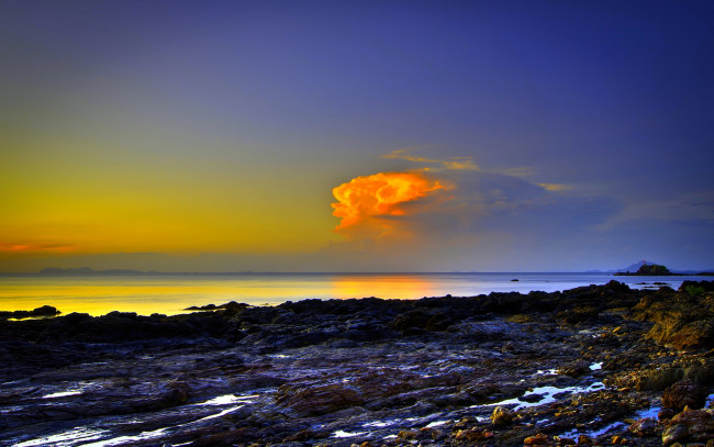 Обои картинки фото moving, cloud, природа, побережье, утро, облако