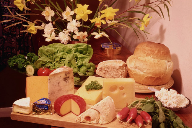 Обои картинки фото еда, сырные, изделия, сыр, хлеб