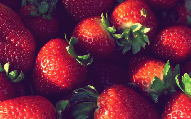 Обои картинки фото еда, клубника, земляника, красные, ягоды