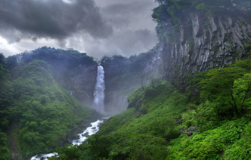 Картинка природа водопады скалы джунгли небо облака