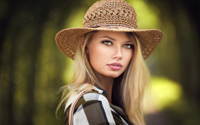 Обои картинки фото девушки, eva mikulski, шляпа, блондинка, лицо, рубашка
