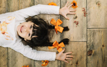 Картинка разное дети девочка свитер бантики цветы