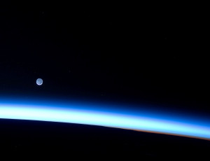 Картинка космос арт planet atmosphere