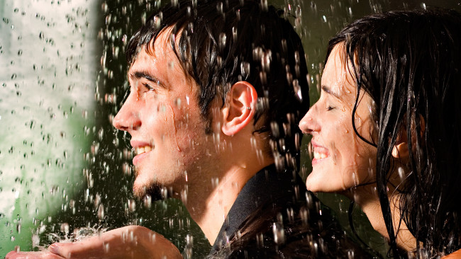 Обои картинки фото разное, мужчина женщина, капли, дождь, двое