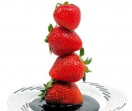 Картинка еда клубника земляника ягоды шоколад пирамида
