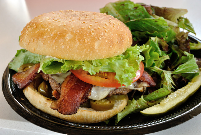 Обои картинки фото еда, бутерброды, гамбургеры, канапе, начинка, гамбургер