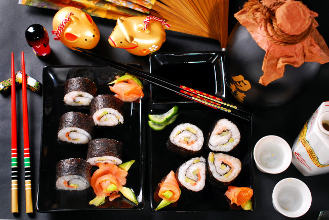 Обои картинки фото еда, рыба,  морепродукты,  суши,  роллы, японская, роллы, васаби, кухня, имбирь