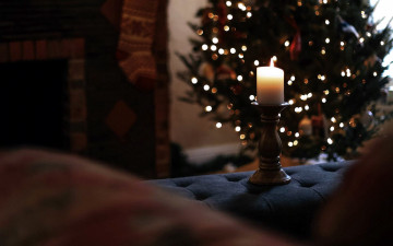 Картинка праздничные новогодние+свечи елка огоньки свеча