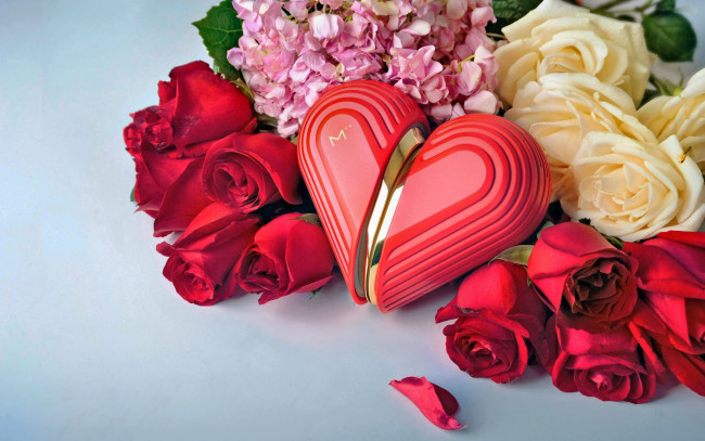 Обои картинки фото праздничные, день святого валентина,  сердечки,  любовь, сердце, розы, гортензия