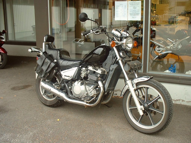 Обои картинки фото kawasaki, ltd, 454, musta, мотоциклы