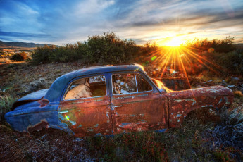 Картинка разное развалины руины металлолом рассвет солнце развалина автомобиль