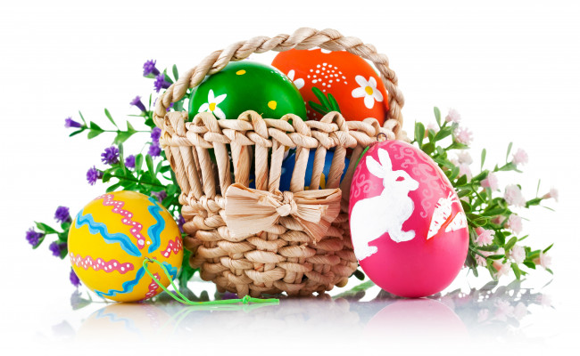 Обои картинки фото праздничные, пасха, цветы, корзинка, крашенки, яйца