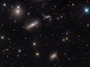 Картинка группа галактик космос галактики туманности