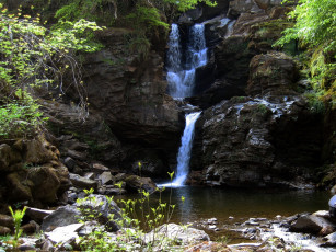 Картинка природа водопады река камни