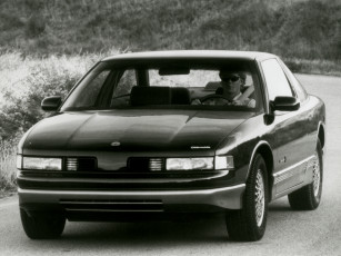 Картинка 1988 oldsmobile cutlass supreme international series автомобили