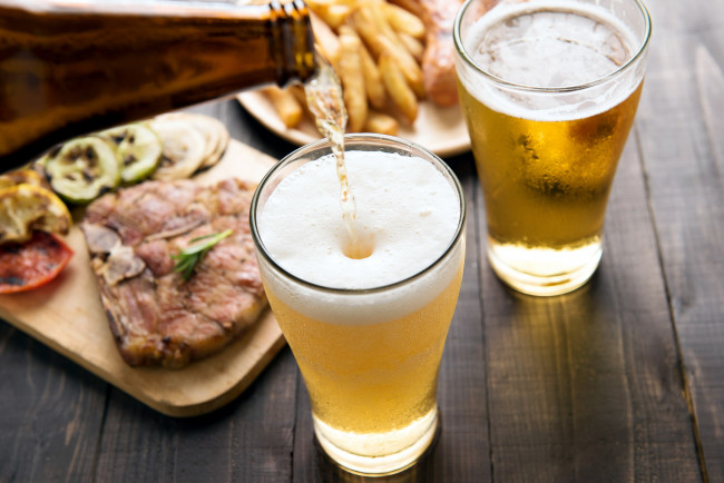 Обои картинки фото еда, напитки,  пиво, пиво, пена, бокал