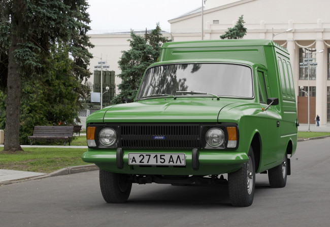 Обои картинки фото иж- 2715, автомобили, москвич, иж-, 2715, автомобиль, комби, ретро, классика