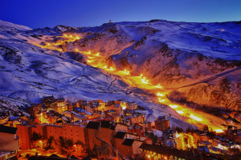 Картинка города огни ночного monachil испания горы ночь