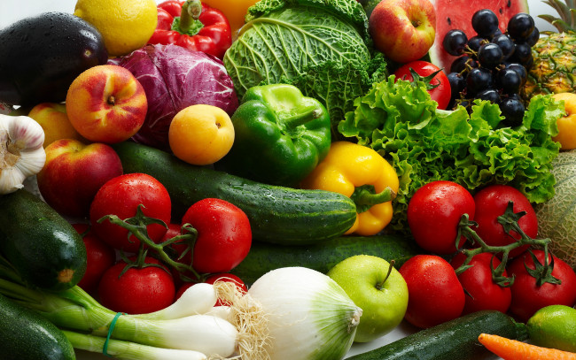 Обои картинки фото еда, овощи, зелень, помидоры, капуста, виноград, томаты, лук, перец, огурцы