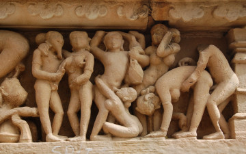 обоя historic, khajuraho, temple, art, india, разное, рельефы, статуи, музейные, экспонаты