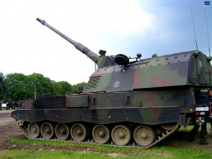 обоя panzerhaubitze, 2000, self, propelled, howitzer, техника, военная